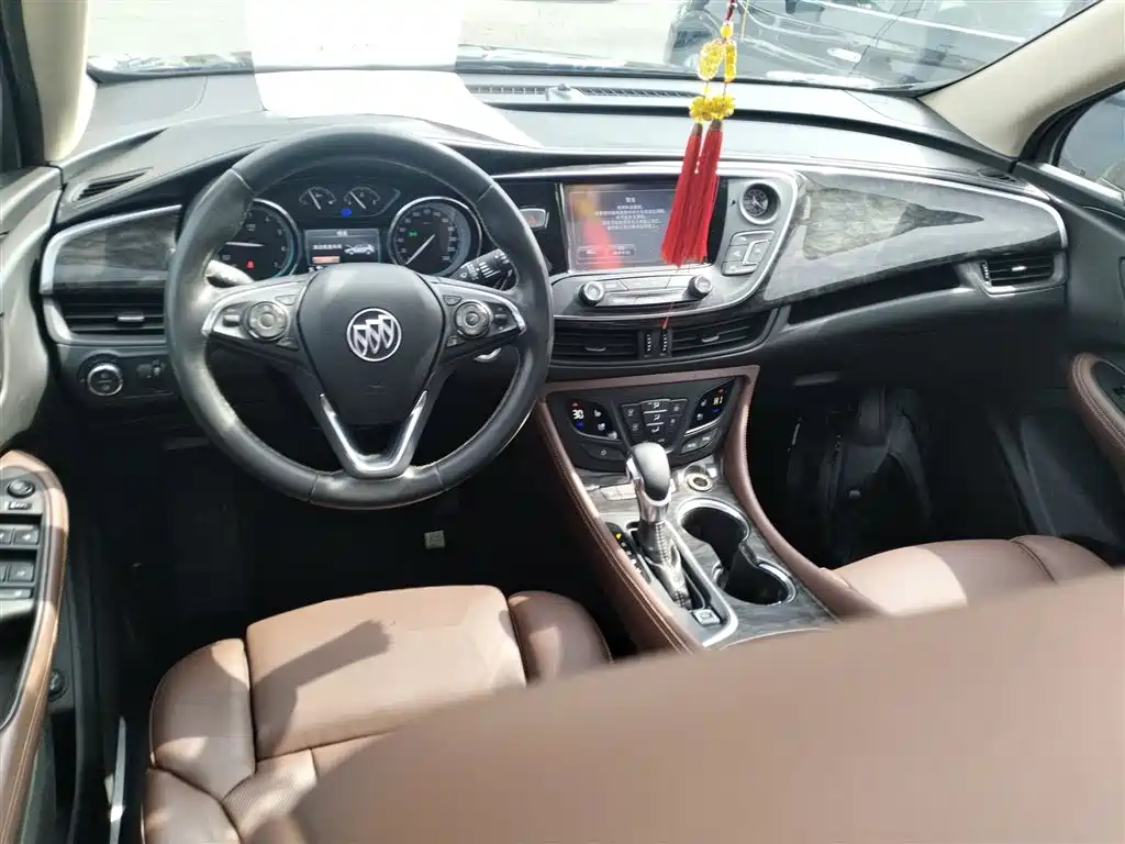 Envision Plus 28 T 4 WD Luxury