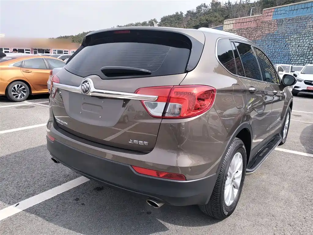 Envision Plus 28 T 4 WD Luxury