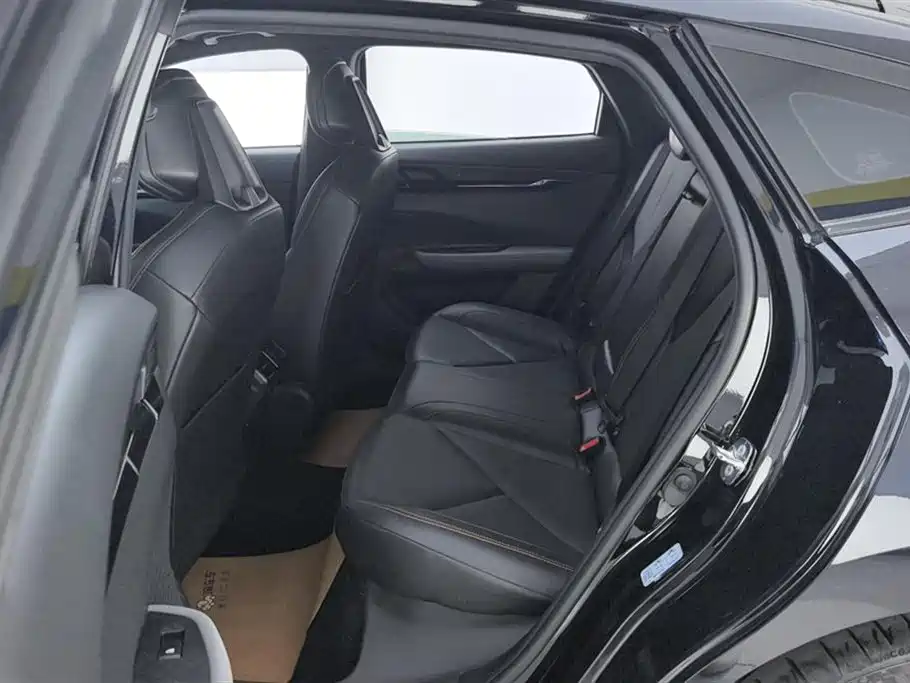 Changan UNI-V 1.5 T Distinguished