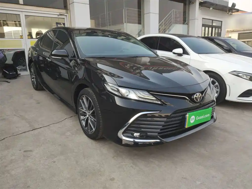 Camry 2.5 G Luxury
