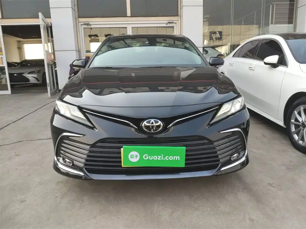 Camry 2.5 G Luxury