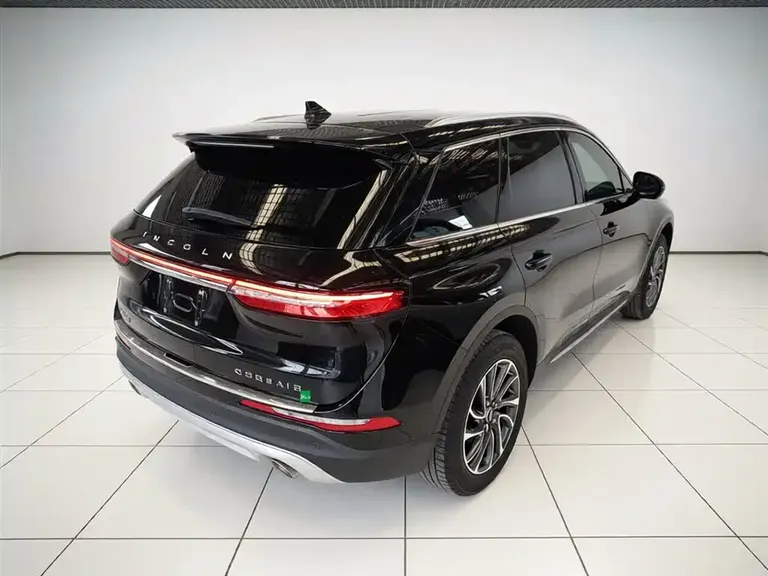 Lincoln Corsair 2.0 T 2 WD Premium