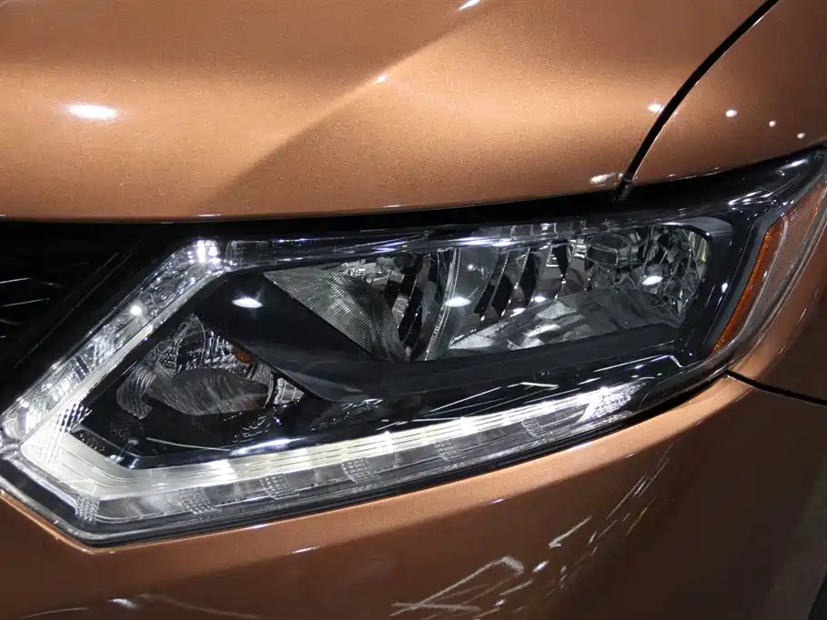 X-Trail 2.5 L CVT Leading 4 WD