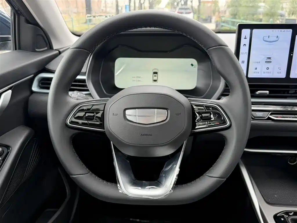 Emgrand 帝豪 2026款 400万纪念款 1.5 L CVT飞越型