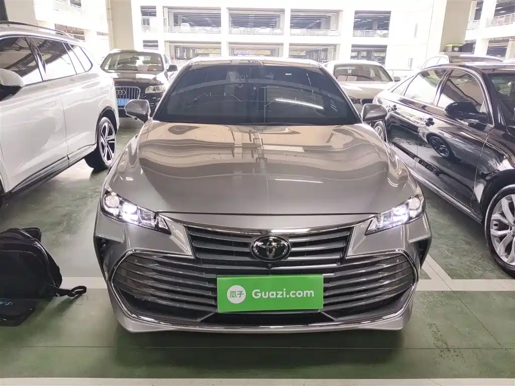 Avalon 2.0 L Luxury