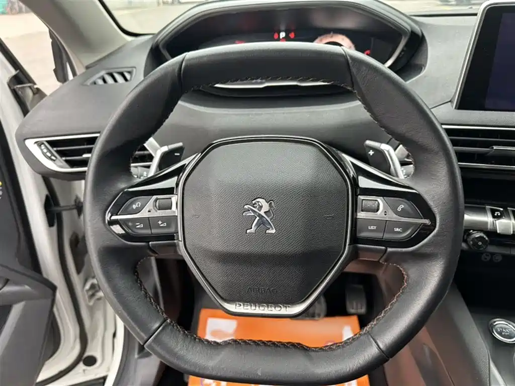 Peugeot 5008 标致5008 2019款 380 THP 7座精英版