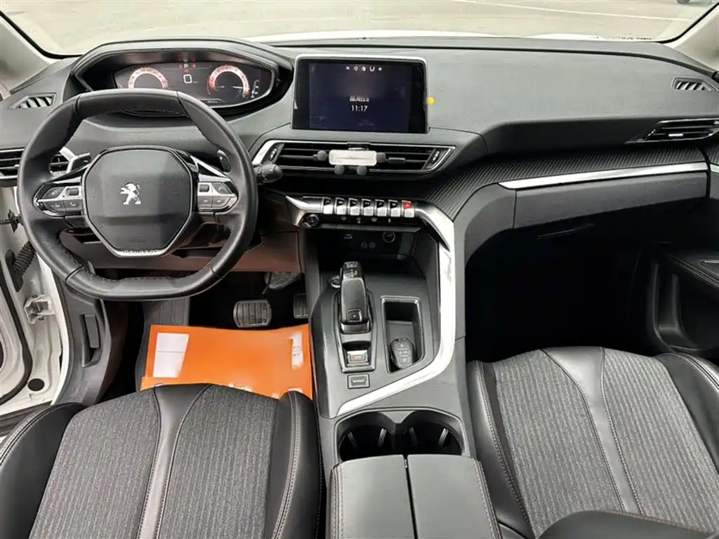 Peugeot 5008 标致5008 2019款 380 THP 7座精英版