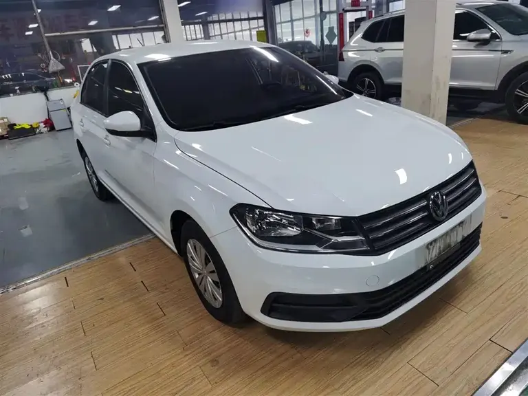 Volkswagen Santana 1.5 L Auto Style CN-VI