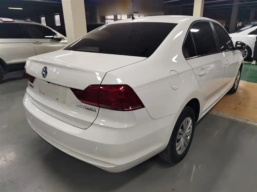 Santana 1.5 L Auto Style CN-VI