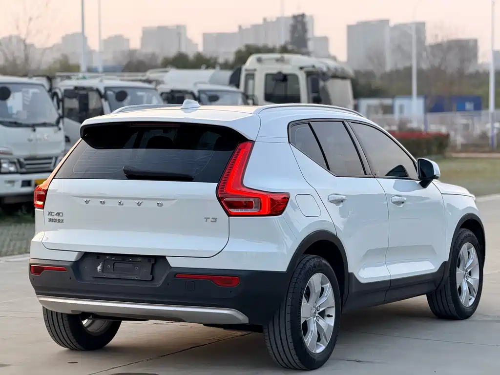 Volvo XC40 T3 Smart Travel Fashion