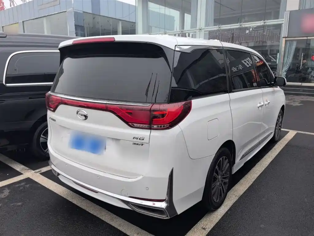 GAC Trumpchi M8 Leading Show Series 390 T Distinguished