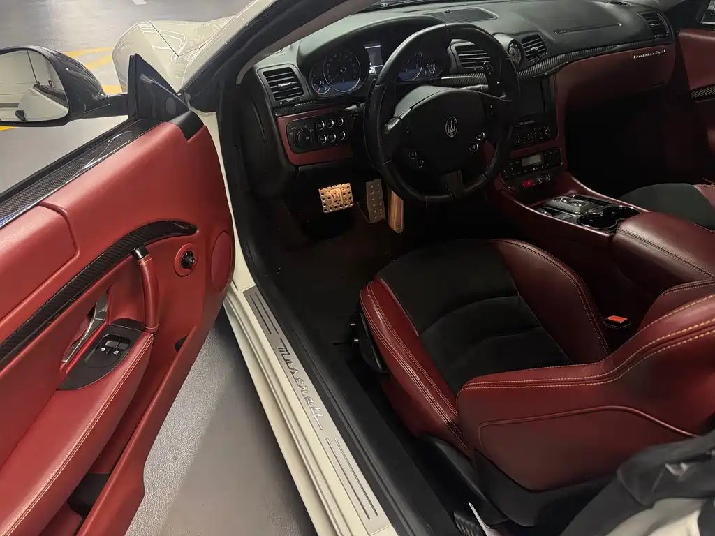 GranTurismo 4.7 L Sport Automatic