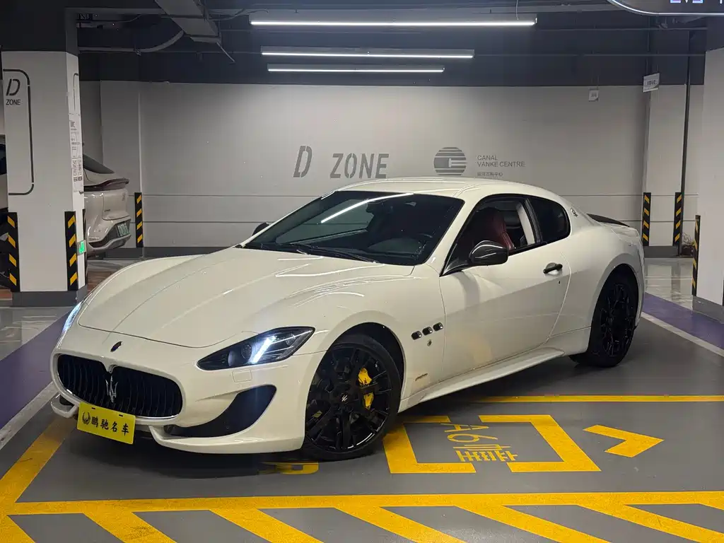 GranTurismo 4.7 L Sport Automatic