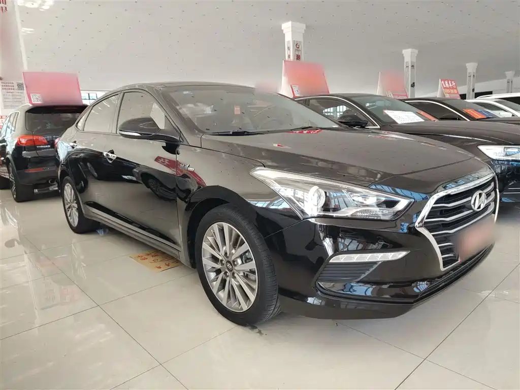 Mistra 1.6 T Auto Intelligent GLS CN-V
