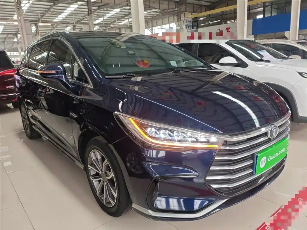 Song MAX Upgraded 1.5 T Auto Distinguished 7-seat
