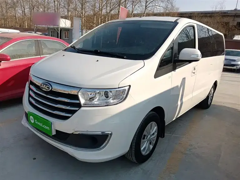 JAC Refine M3 瑞风M3 2022款 PLUS 宜家版 1.8 L 舒适型