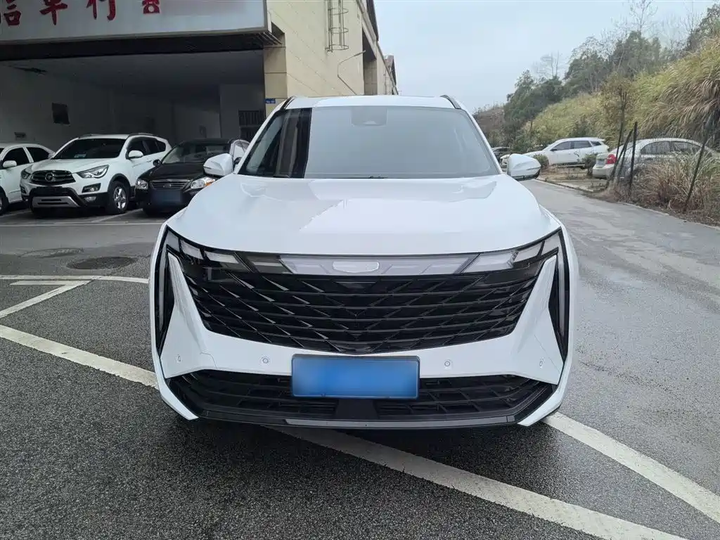 Boyue L 1.5 TD DCT Glory