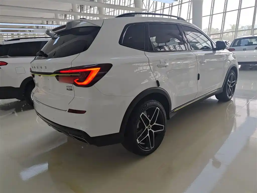Roewe RX5 PLUS 330 TGI Auto China Style Smart Premium