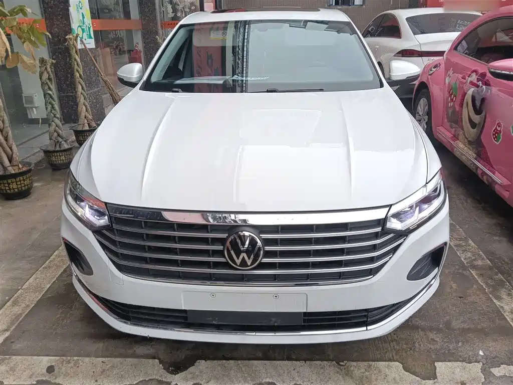 Lavida 280 TSI DSG Manyi
