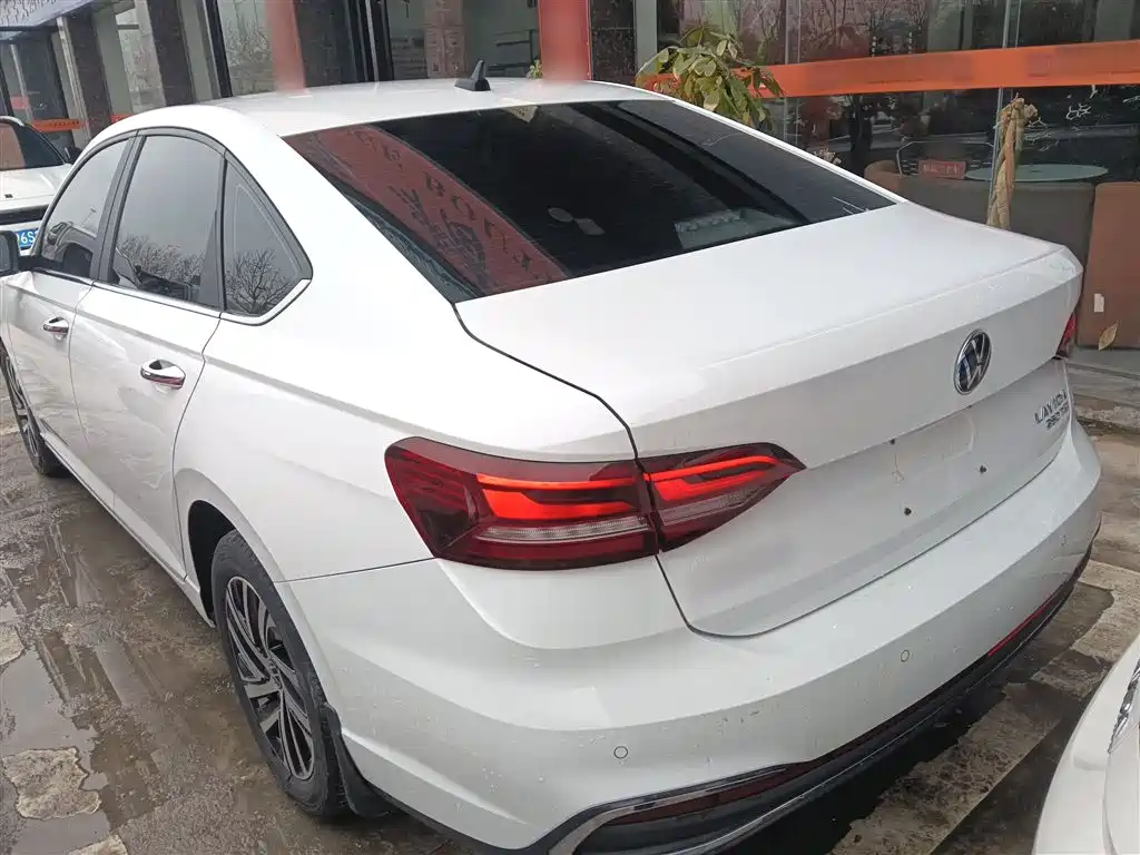 Lavida 280 TSI DSG Manyi