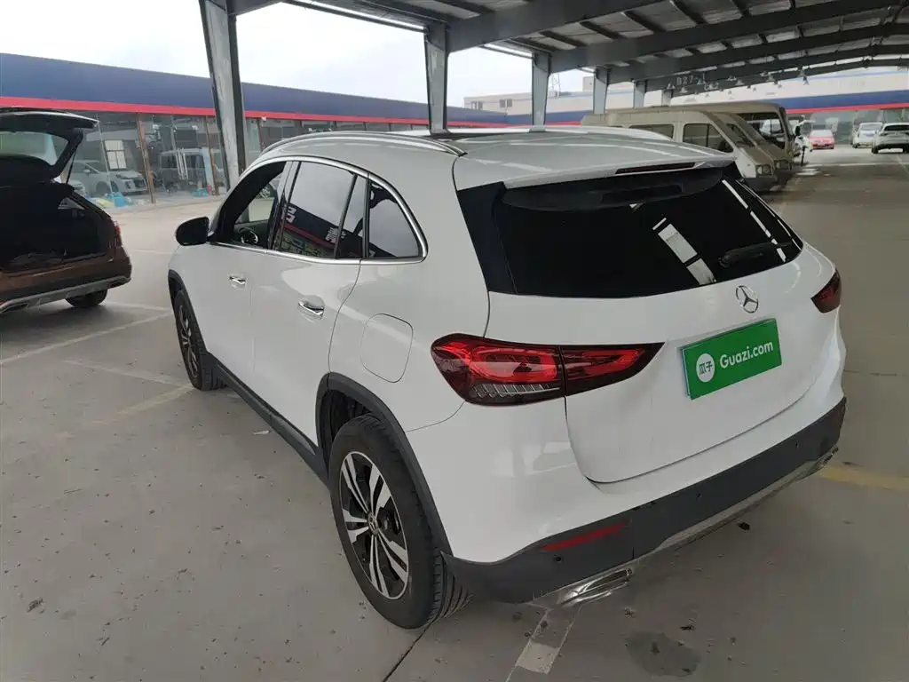 Mercedes-Benz GLA GLA 200