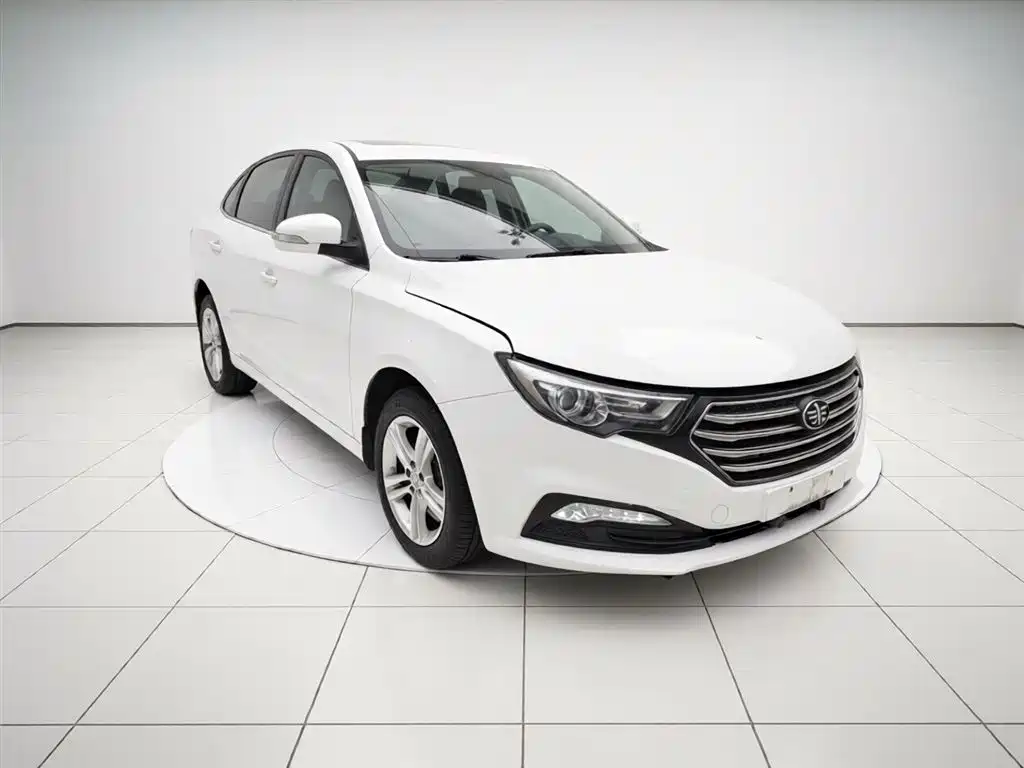 Besturn B30 奔腾B30 2017款 1.6 L 手动豪华型