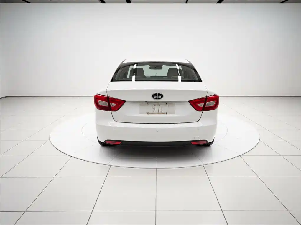 Besturn B30 奔腾B30 2017款 1.6 L 手动豪华型