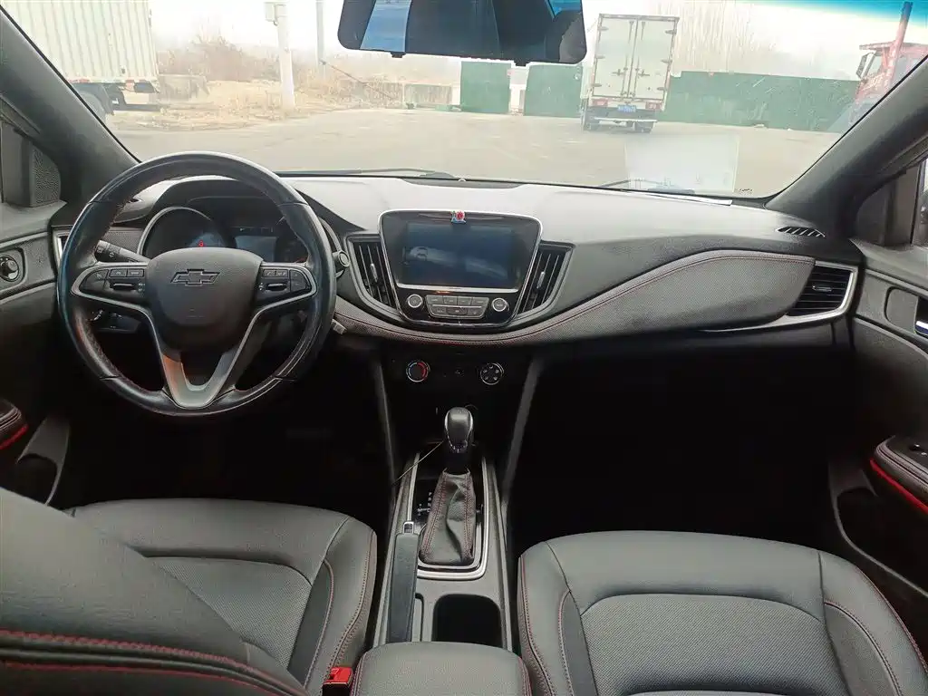 Monza Mild Hybrid RS 330 T Auto Smooth