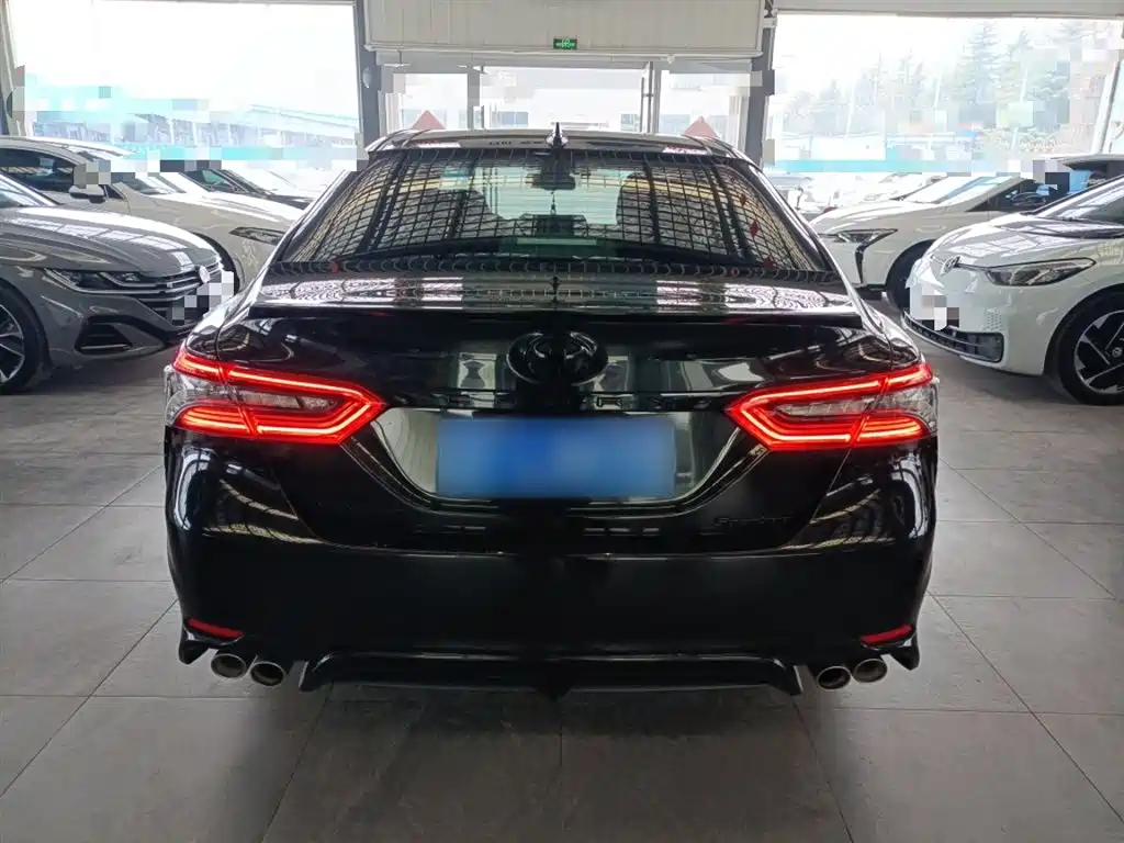 Camry 2.5 S Knight