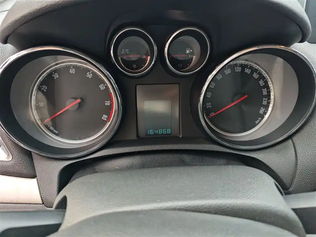 Encore 1.4 T Auto 2 WD Urban Elite