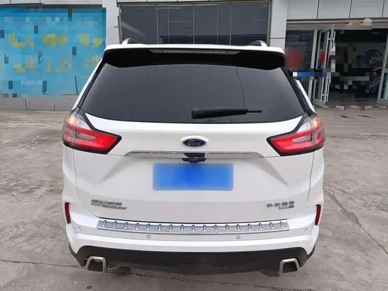 Ford Edge EcoBoost 245 2 WD Grand Sharp 7-seat