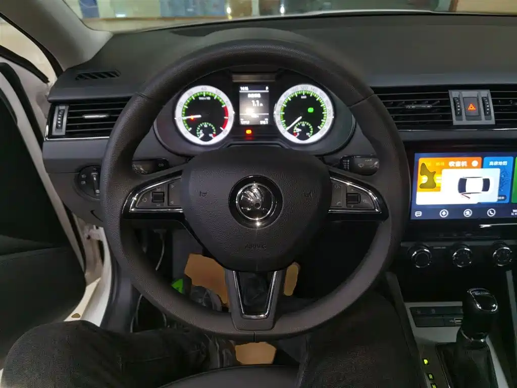 Octavia 明锐 2022款 1.5 L 自动舒享版