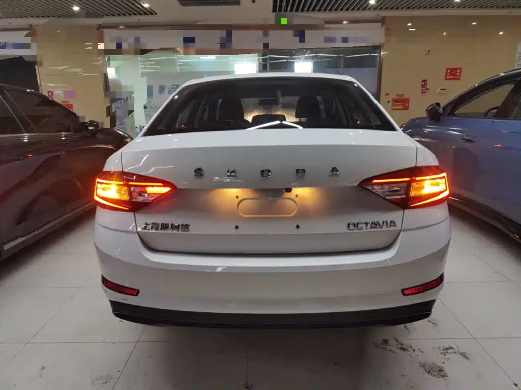 Octavia 明锐 2022款 1.5 L 自动舒享版