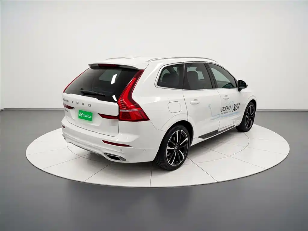 Volvo XC60 PHEV PHEV Hybrid Long Range 4 WD Smart Grace Luxury