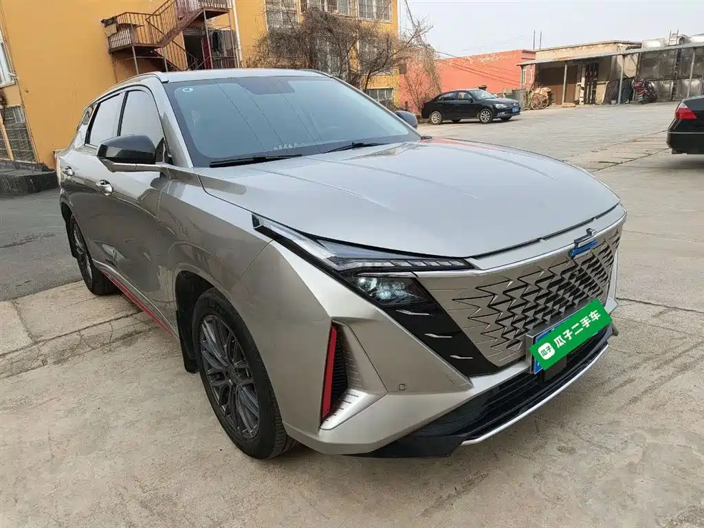 Changan Oshan Z6 Blue Whale 1.5 T DCT Smart Supreme