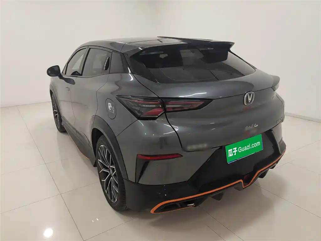 Changan UNI-T 1.5 T Distinguished