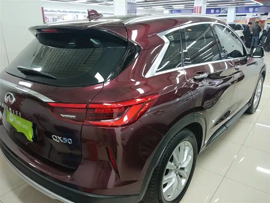 Infiniti QX50 2.0 T 4 WD Elite
