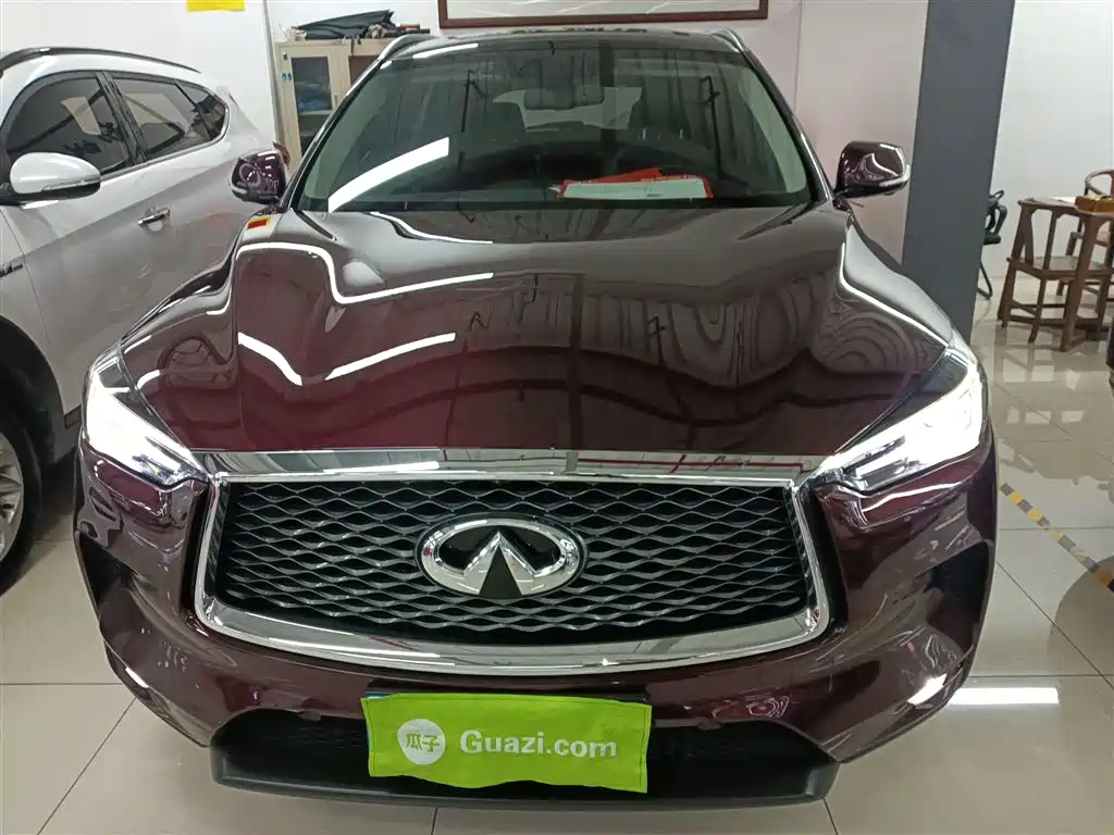 Infiniti QX50 2.0 T 4 WD Elite