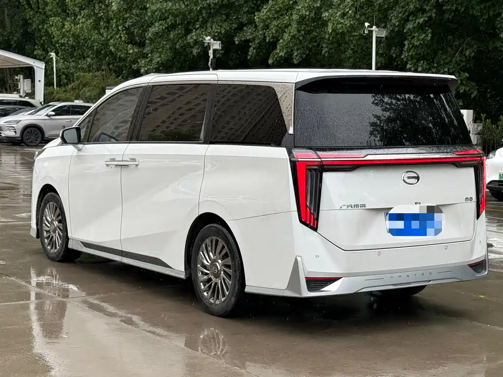 GAC Trumpchi M8 Grandmaster Series 400 T Flagship