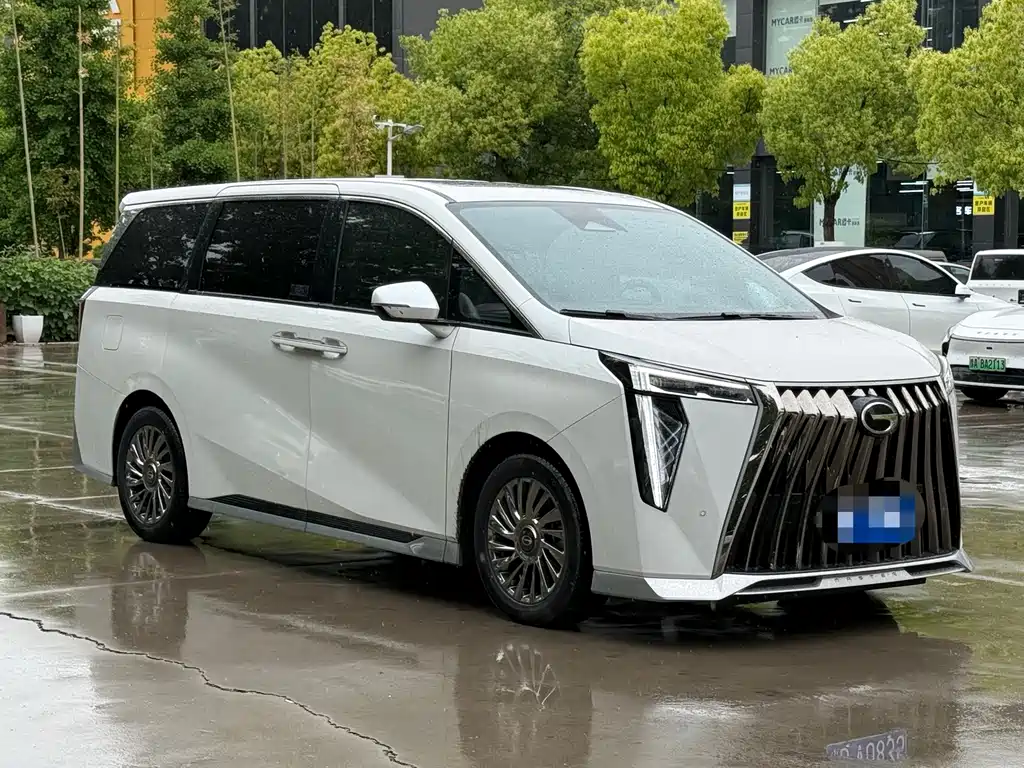 GAC Trumpchi M8 Grandmaster Series 400 T Flagship