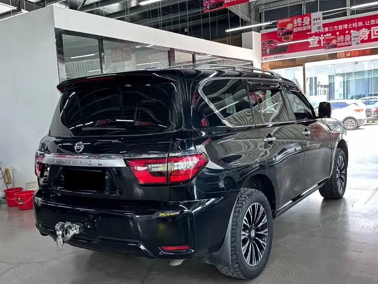 Nissan Patrol 4.0 L Leading Elite