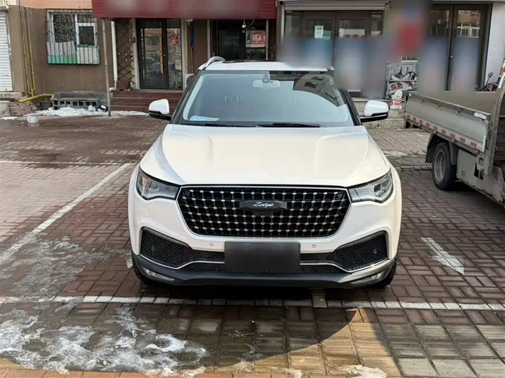 Zotye T700 1.8 T DCT Distinguished