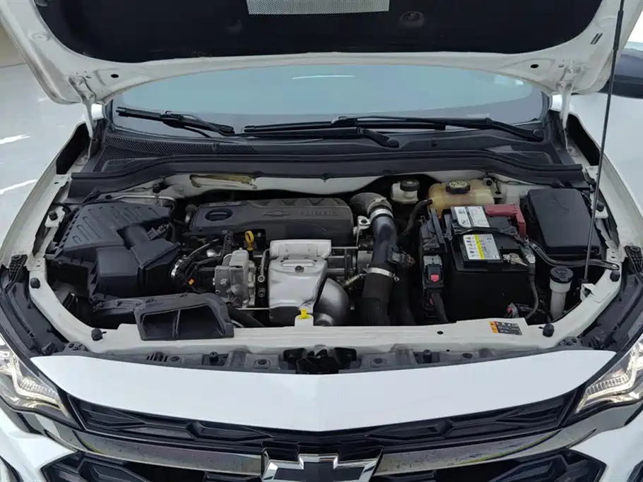 Monza Mild Hybrid RS 330 T Auto Smooth