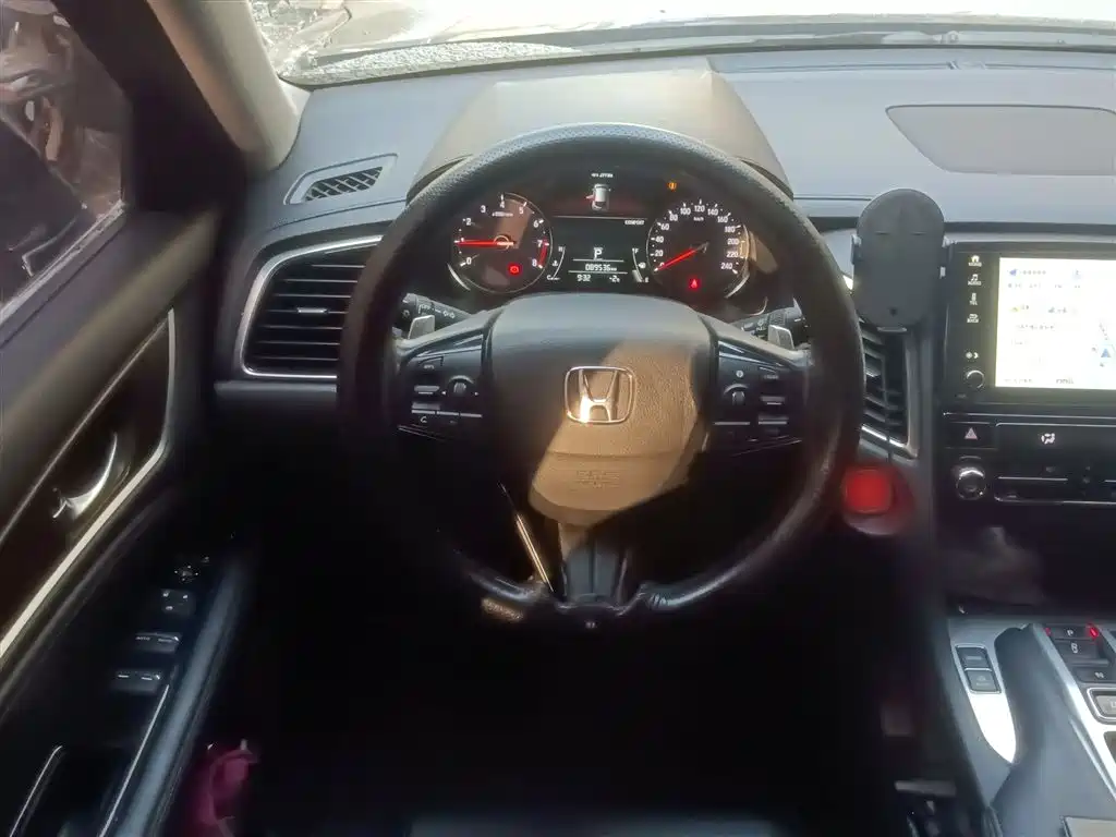Avancier 370 TURBO 2 WD Luxury