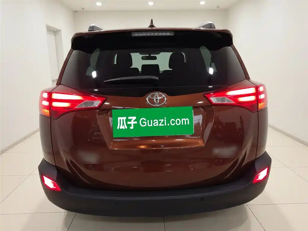 RAV4 2.5 L Auto 4 WD Elite