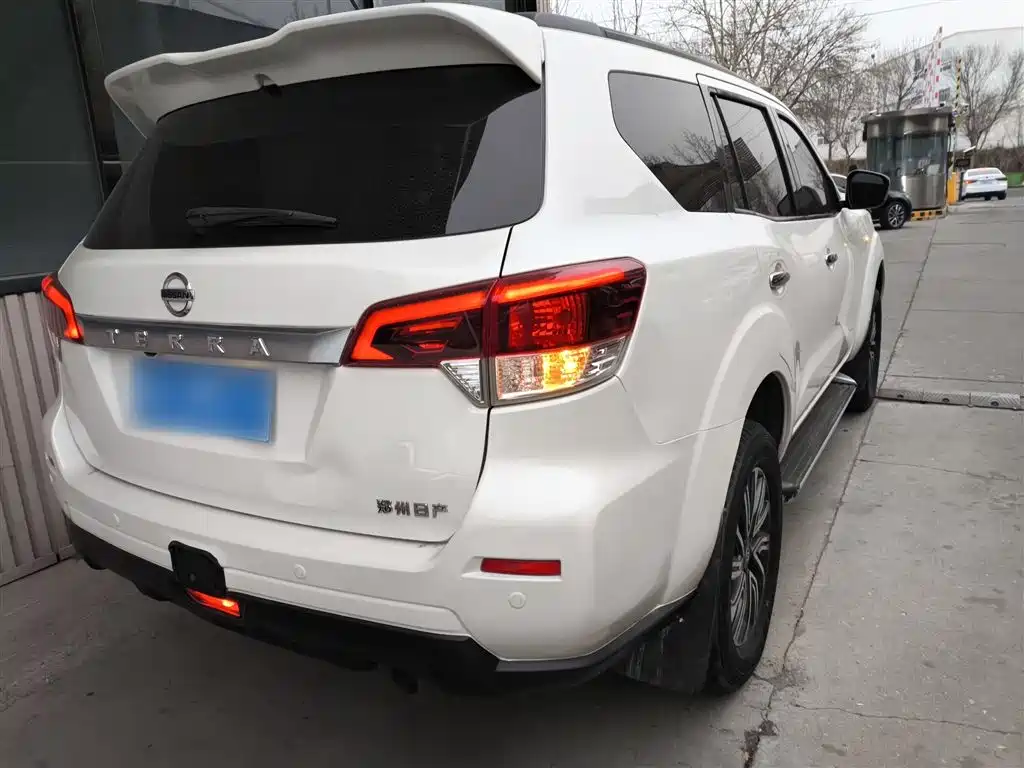 Terra 2.5 L XL Upper Auto 2 WD Luxury