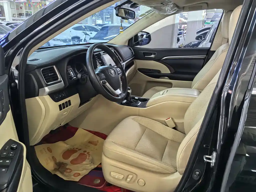 Highlander 2.0 T 4 WD Supreme 7-seat