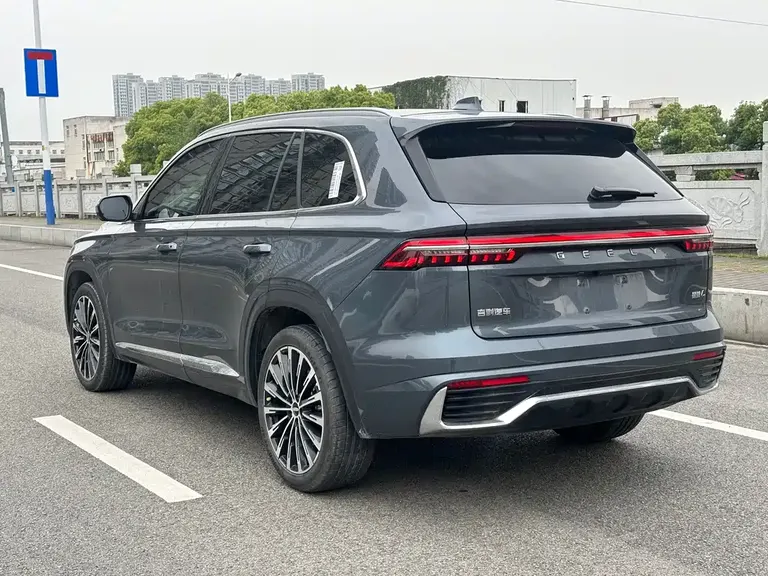 Geely Xingyue L Oriental Shine 2.0 TD Auto Star Embrace