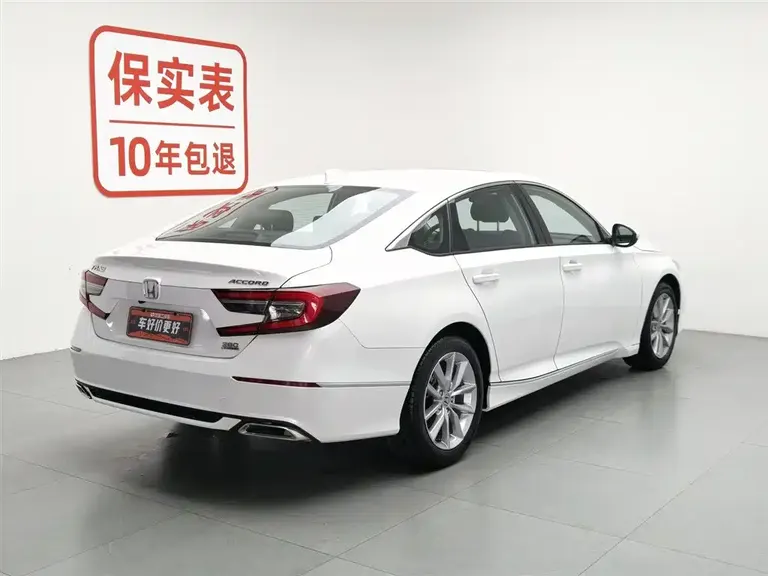 Honda Accord 260 TURBO Luxury