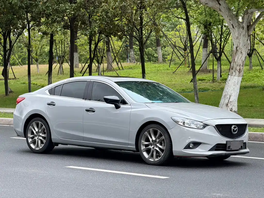 Atenza 2.5 L Blue Sky Sport